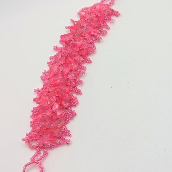 Pink crystal chip beaded bracelet handmade - Picture 6 of 8
